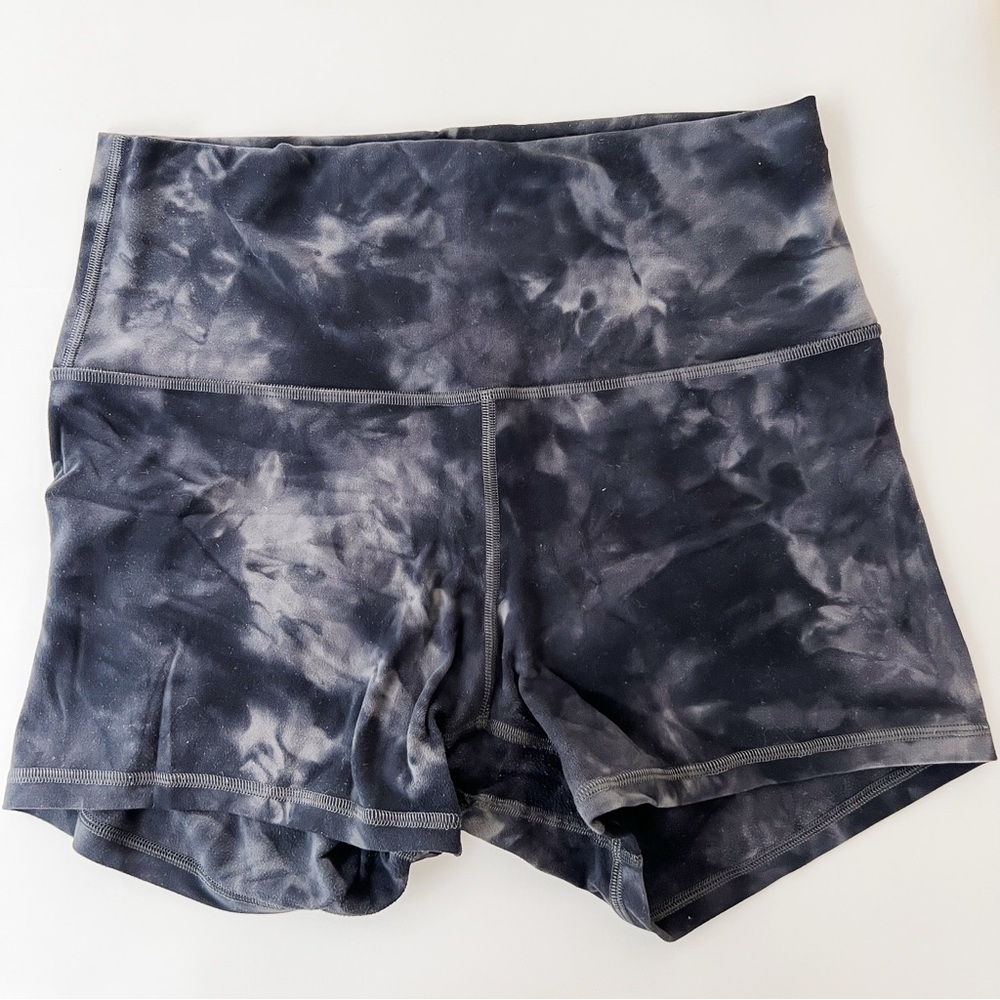 Lululemon Align High-Rise 4” Shorts